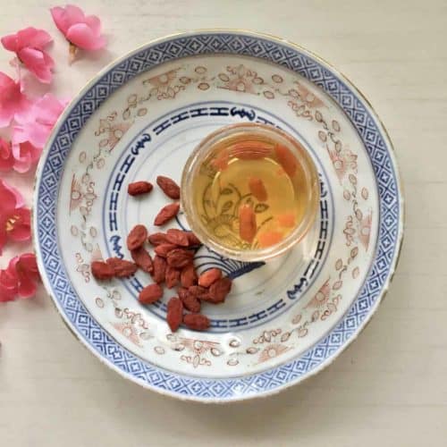 Homemade Goji Berry Tea Drink (Wolfberry Tea) - Greedy Girl Gourmet