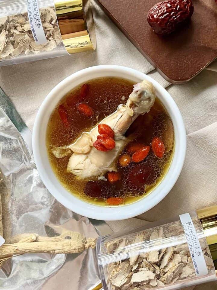 Chinese Ginseng Chicken Soup 4 Ingredients Greedy Girl Gourmet 2609